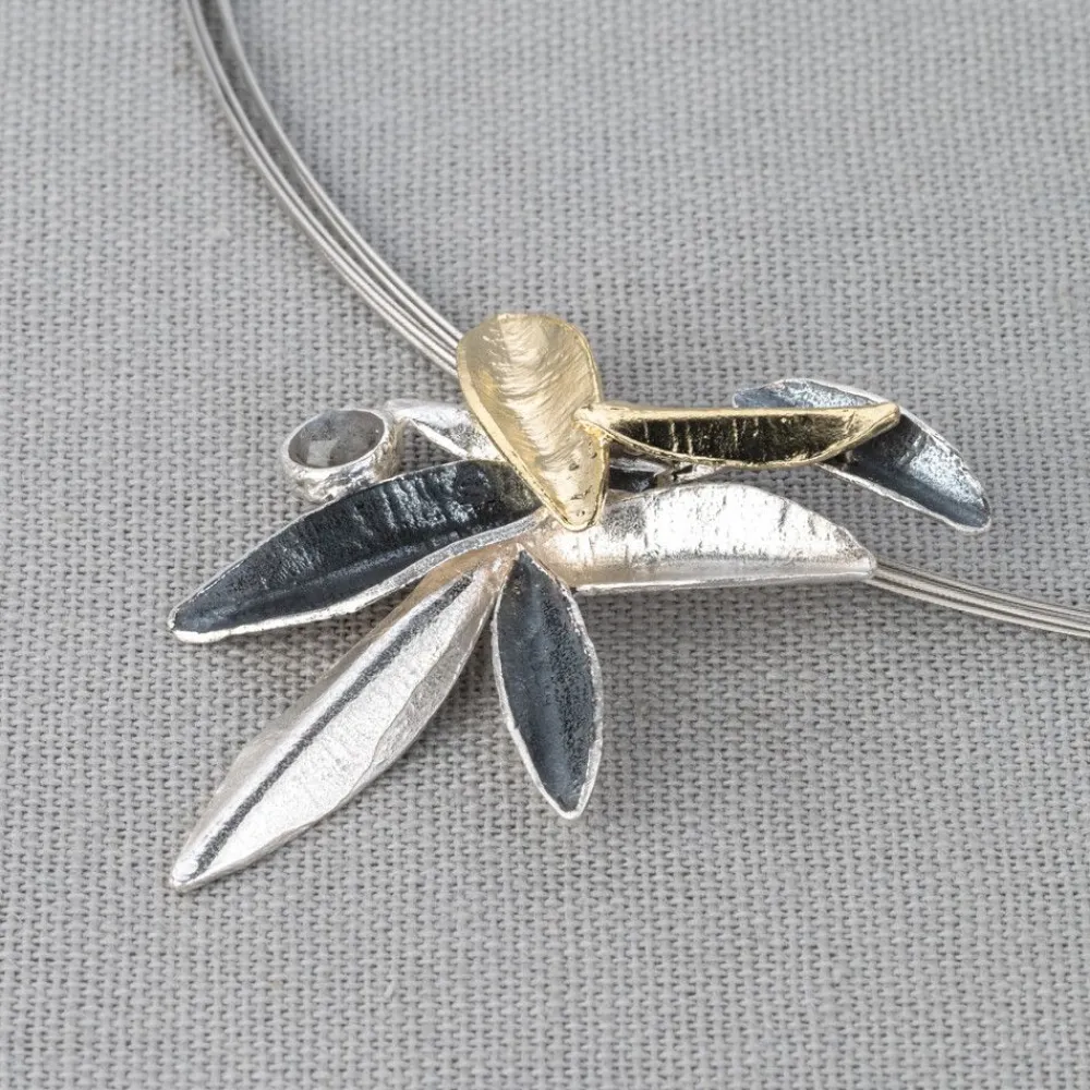 Jéh Jewels Touch Of Gold | Edelsteine-Anhänger Flora Fauna + Labradorit