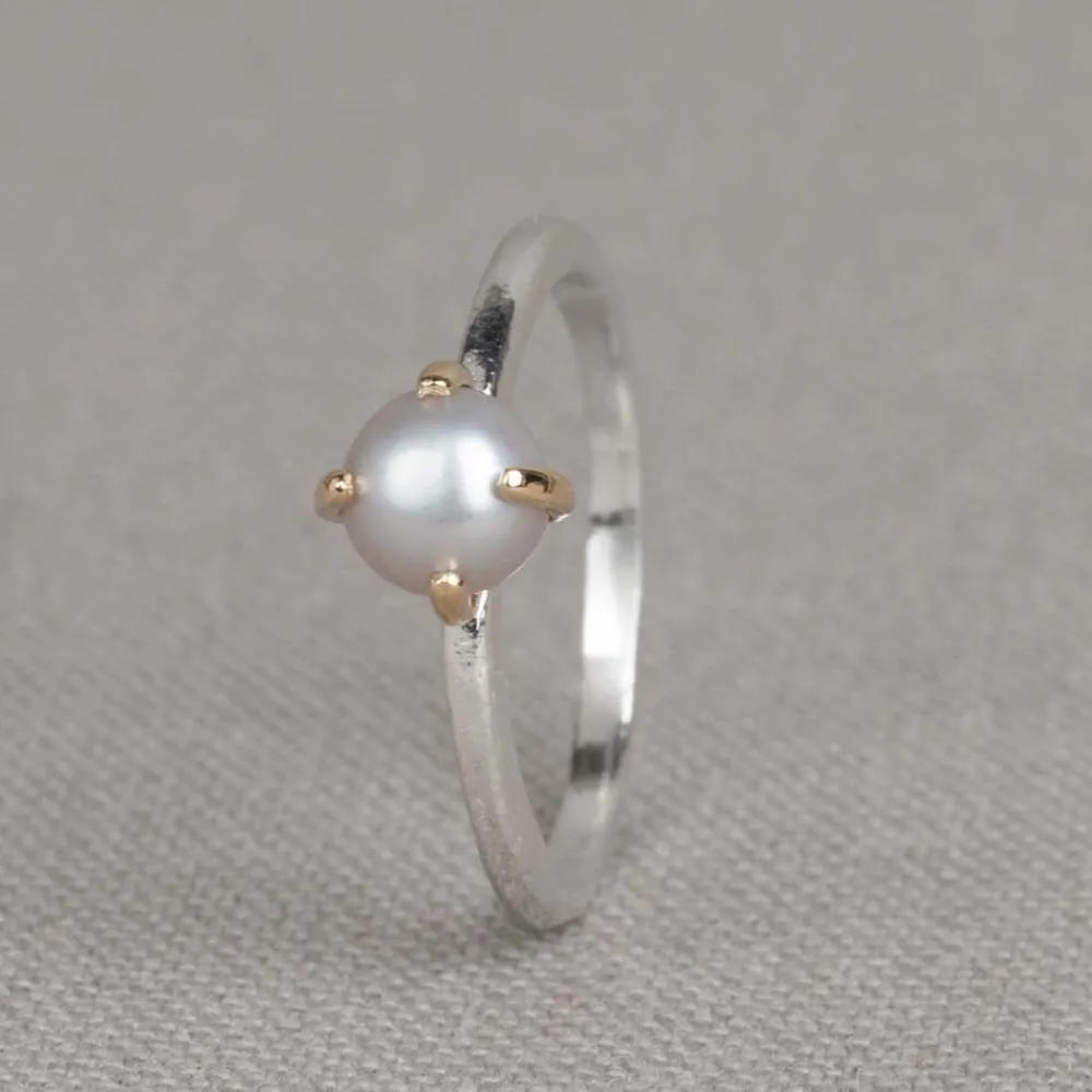Jéh Jewels Mix & Match & 9 Carat | Edelsteine-Ring Silber + 9 Karat + graue Perle